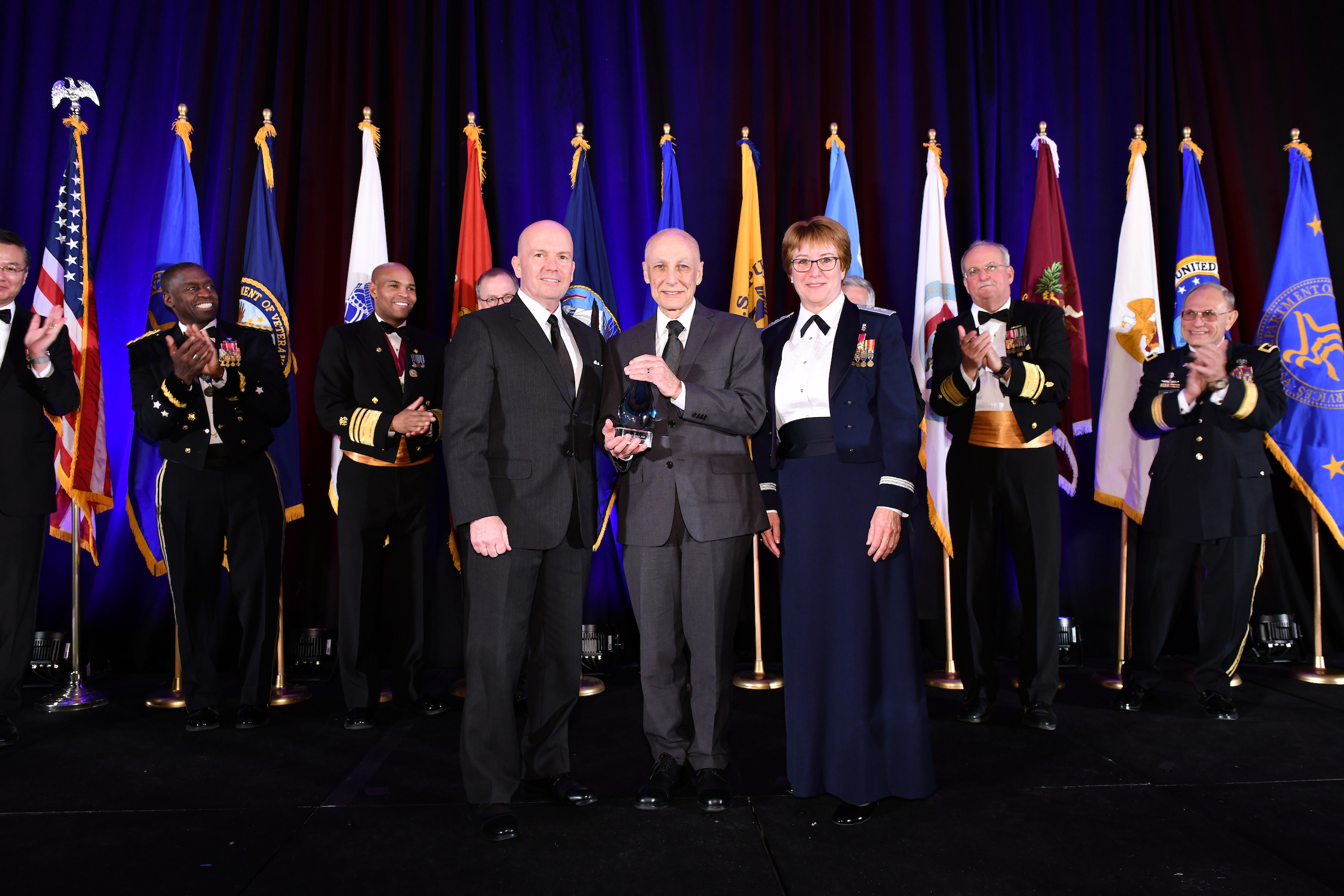 DR. URSANO RECEIVES AMSUS LIFETIME ACHIEVEMENT AWARD